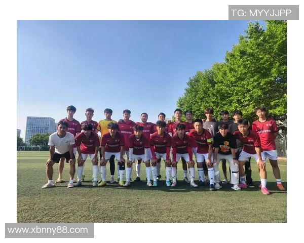 三月三日出生的足球天才们:跨越岁月的辉煌与传奇